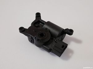 Motoraș actuator servomotoraș climă VW Golf 7, Passat B7, 5Q0907511A - imagine 7