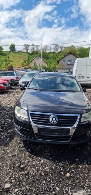 Dezmembrez vw passat - imagine 2