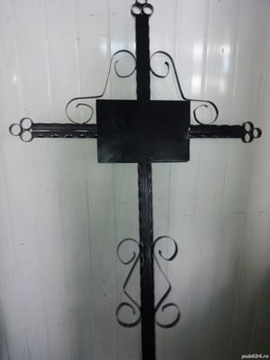 Cruce din Fier pentru Mormânt TRANSPORT GRATUIT