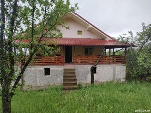 Casă de vânzare la munte, 35 000 mp - imagine 6