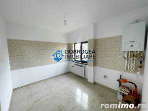 9 Mai, P+1, vedere si acces lac, 190 mp - imagine 7