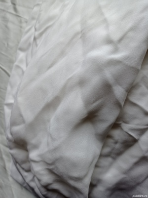 Voal ușor creponat mătase naturală alb