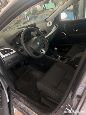 dezmembrez Renault megane 3 1,4tce - imagine 3