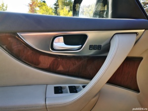 Infiniti FX37S - imagine 5