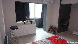 Vand apartament cu o camera in Deva, zona ultracentrala, pe bulevardul Decebal (Ulpia),  - imagine 2