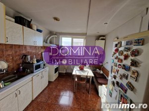 Vânzare apartament 3 camere, cu vedere bilaterală, în Târgu Jiu, Aleea Garofiței - imagine 4