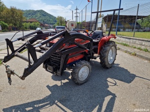 kubota cu încărcător frontal  - imagine 2
