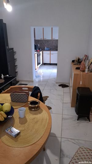 Vand casa ultracentral  în rate - imagine 4