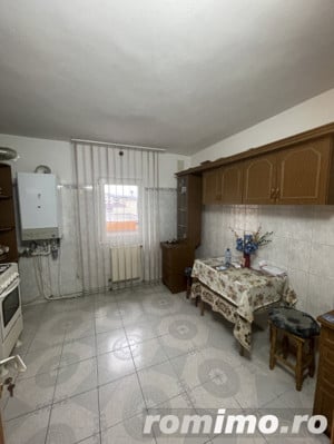 Apartament decomandat Comanesti Proprietar - imagine 6