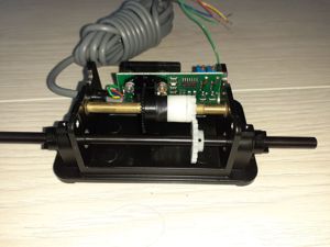 inteligenta artificiala om robot encoder cnc strung trumeter inventii roboti miscare brat maini ax - imagine 2