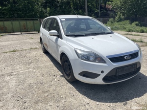Dezmembrez Ford Focus 2 Facelift 1.6TDCI 74kW 100cp Euro 4 ALB an 2009