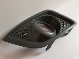 Grilă proiector ceață dreapta originală 6S61-19952-BCW FORD Fiesta MK5 2002-2008 - imagine 6