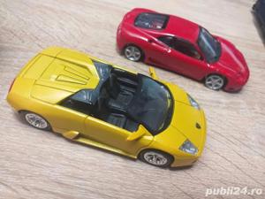 Masinute metalice Ferrari si Lamborghinii