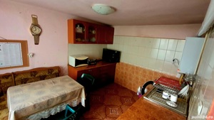 Casa P+1 cu anexe  si 160mp teren ,zona Lupeni-Gara - imagine 6