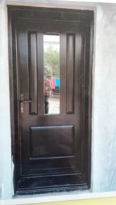 Usi lemn masiv - imagine 4