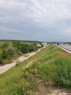 Teren intravilan  cu cadastru și cert.de urbanism - DN6 , la 6 km de Craiova  - imagine 9