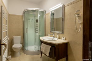 Angajam Camerista - Hotel Carolina - imagine 8