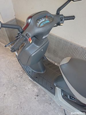 Scuter Kymco DJ 50 cc - imagine 8