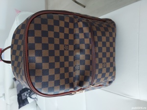 vand rucsac Fashion model deosebit, conform cu originalul.