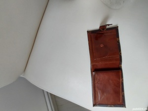 vand portofel barbatesc, produs de calitate, produs nou.  - imagine 2
