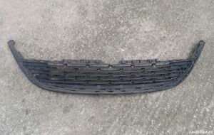 Grila din bara Opel Astra J facelift 150 lei  - imagine 2