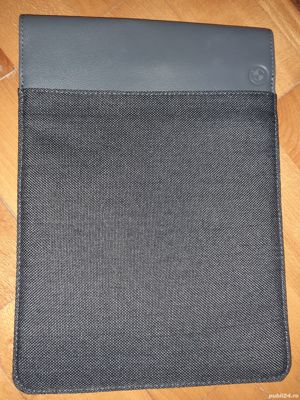 Huse BMW pentru  tablete de 10.5" - imagine 2