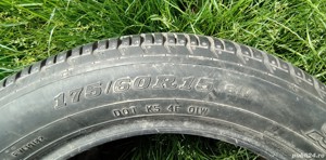 2 Anvelope / Cauciucuri de vara Dunlop 175 / 60 R15 - imagine 3