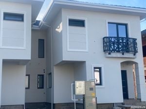 Vand duplex Ghiroda 3 dormitoare 280 mp teren 