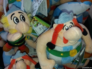 Jucarii plus Asterix Obelix Assurancetourix cadou Paste Craciun 20 cm Pret 6 lei.  Livrare gratis in - imagine 3