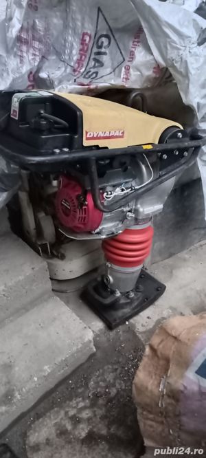 Mai compactor, cangur-broasca de inchiriat - imagine 5