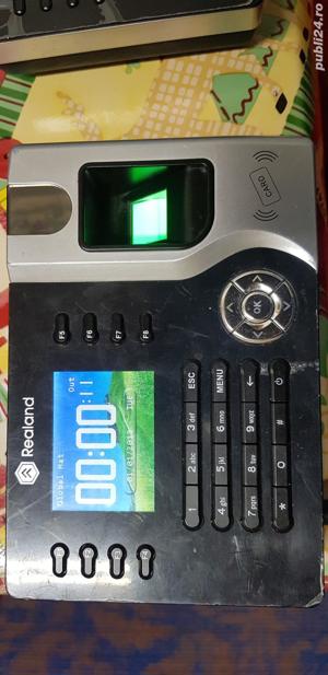 Aparat biometric de prezenta(Sistem de pontaj) - imagine 6