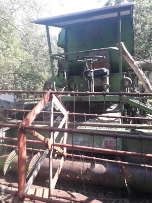 Vând combina Class Matador sau dezmembrez 