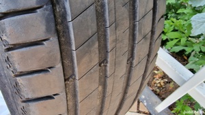 4x vara 235 65 17 Michelin