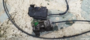 incuietoare capota mercedes w205