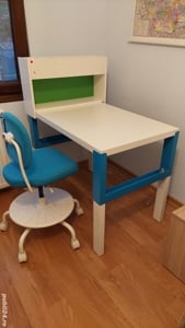 Vand birou si scaun birou copil, de la Ikea.