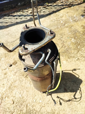 DPF Filtru Particule catalizator Iveco 2012 -2016 motor 3.0 d - imagine 2