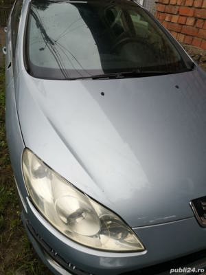 Dezmembrez Peugeot 407  - imagine 2