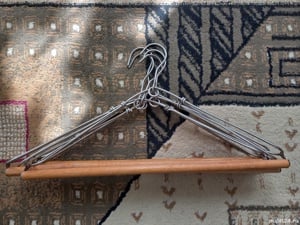 Umerase de lemn  pentru interior