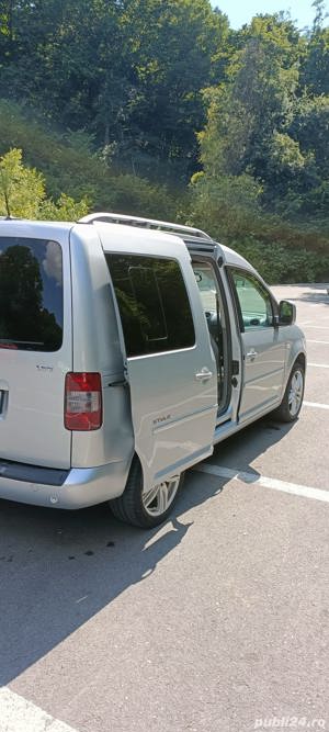 Schimb - imagine 8 Schimb - imagine 8