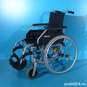 Scaun cu rotile din aluminiu Drive / latime sezut 42 cm