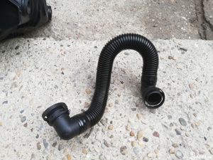 furtun aer epurator gaze vw golf 5