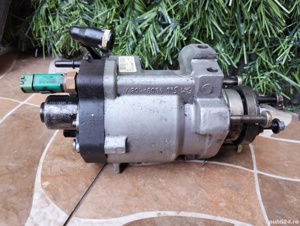 Pompă injecție Ford Tranzit 2L