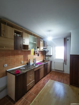 Vând urgent Apartament 3 camere  - imagine 3