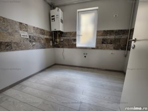 Apartament 2 camere decomandat - curte 40 mp - 85.000 euro  - imagine 11