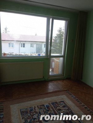 Apartament 3 camere de vanzare, Dealul Florilor - imagine 4