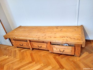 Laviță robustă din lemn 100%