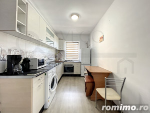 2 camere decomandate, 46 mp, 2 balcoane, garaj, zona Calea Turzii