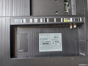 Samsung Smart TV Led UE49NU7172U Seria NU7172U 123cm negru 4K UHD HDR defect - imagine 2