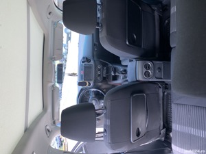 Vand VW Tiguan  - imagine 2 Vand VW Tiguan  - imagine 2