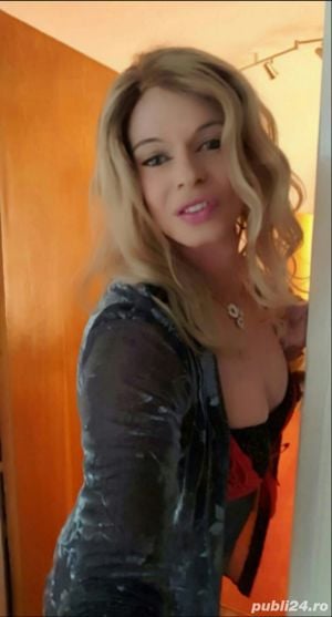 Transsexuala , se poate si conf watsapp